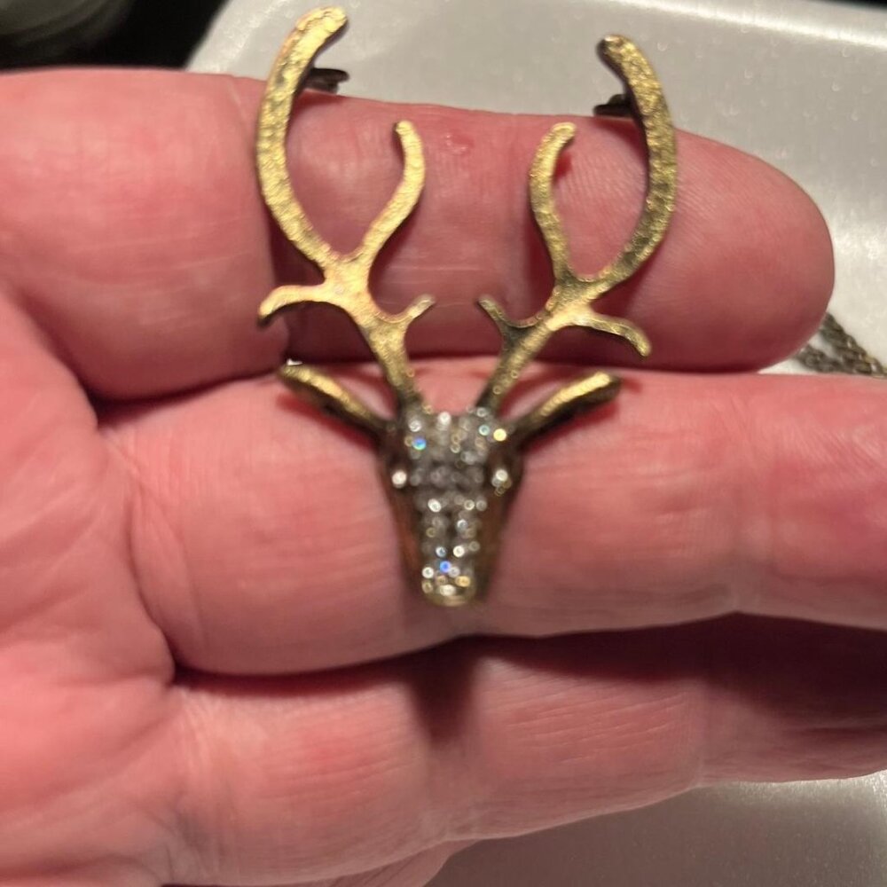 vtg. 5deer skull necklace